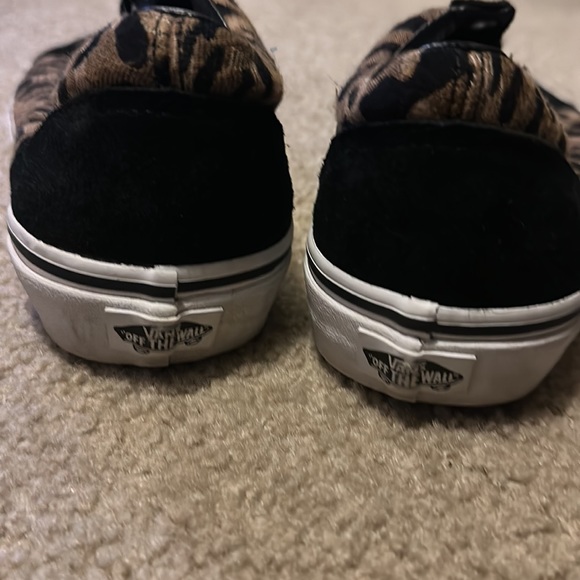 Vans - Picture 4 of 10